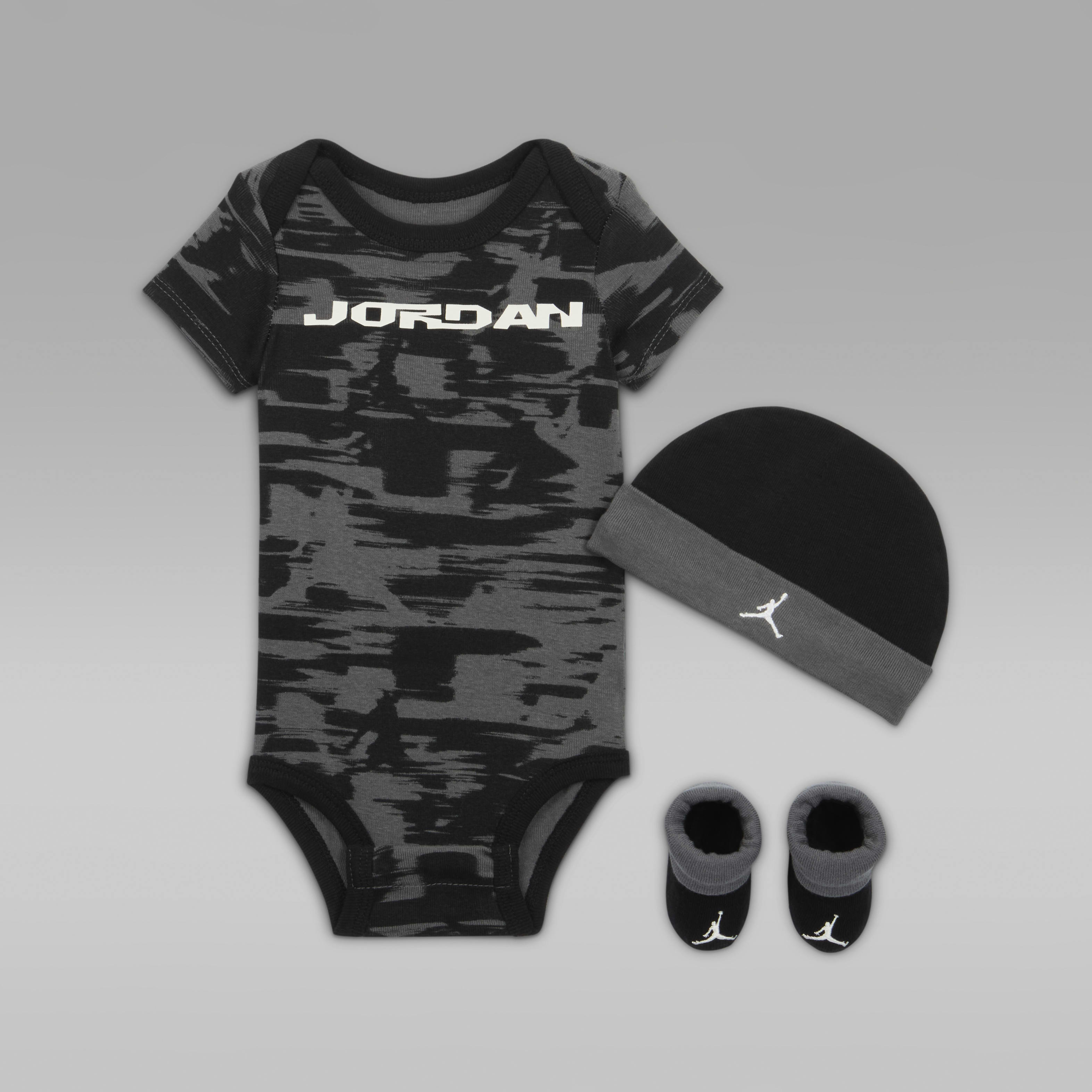 Nike Jordan MVP Baby 0 9M 3 Piece Boxed Set King s Cross